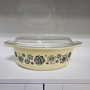Pyrex 1957 Pressed Flowers Casserole Dish